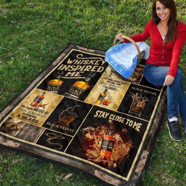 black velvet quilt blanket whiskey inspired me funny gift vtbwr