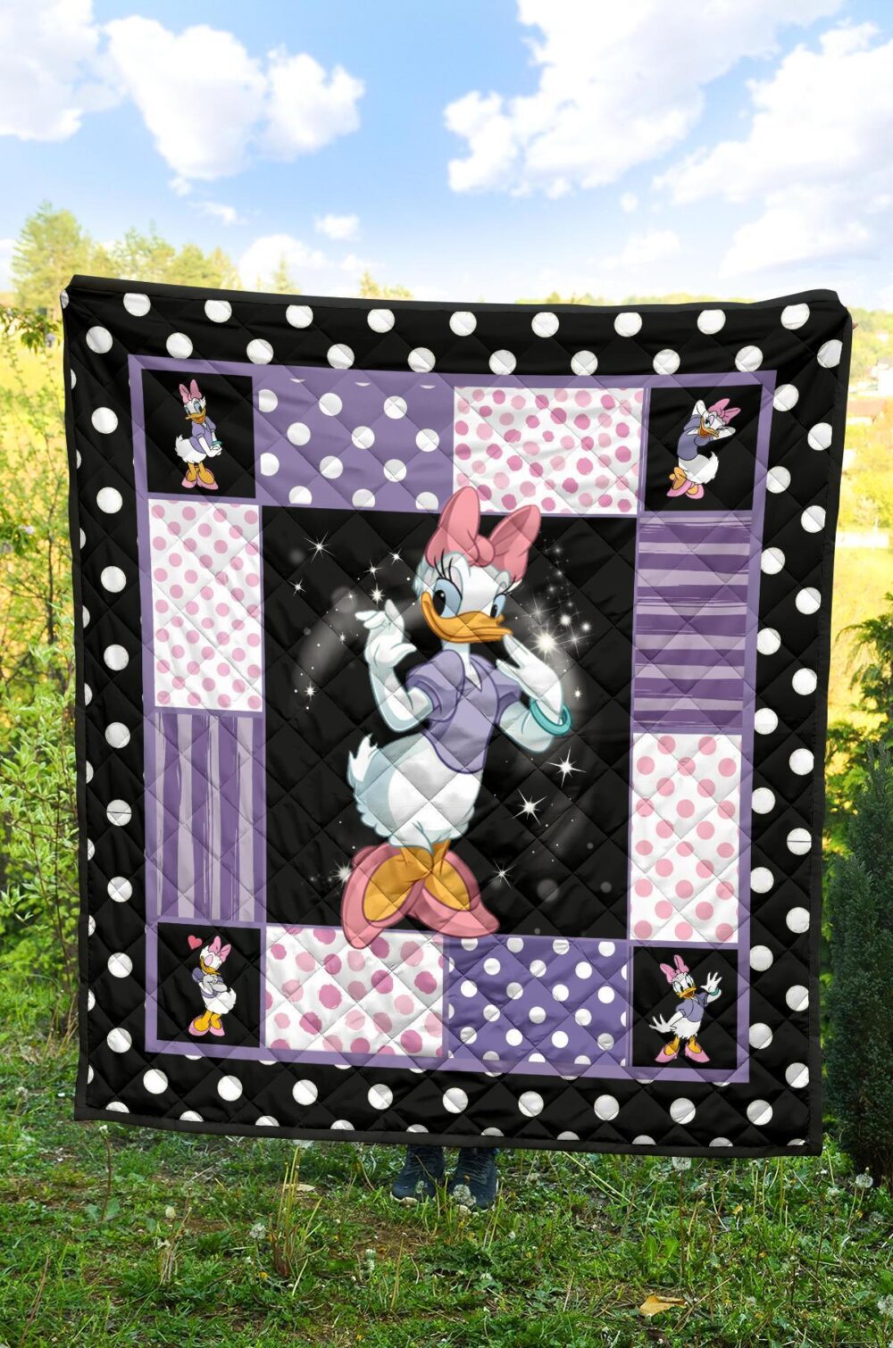 Daisy Duck Quilt Blanket Cartoon Fan Gift Idea | QB004