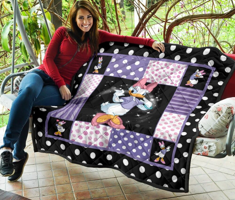 Daisy Duck Quilt Blanket Cartoon Fan Gift Idea | QB004