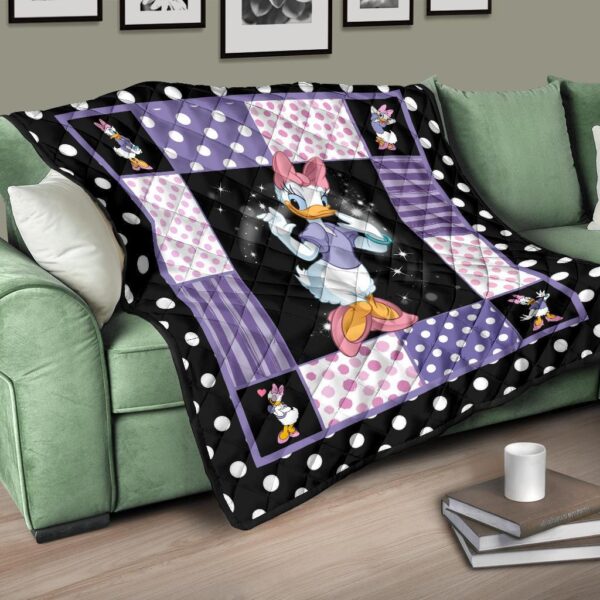 daisy duck quilt blanket cartoon fan gift idea qb004 enyp8