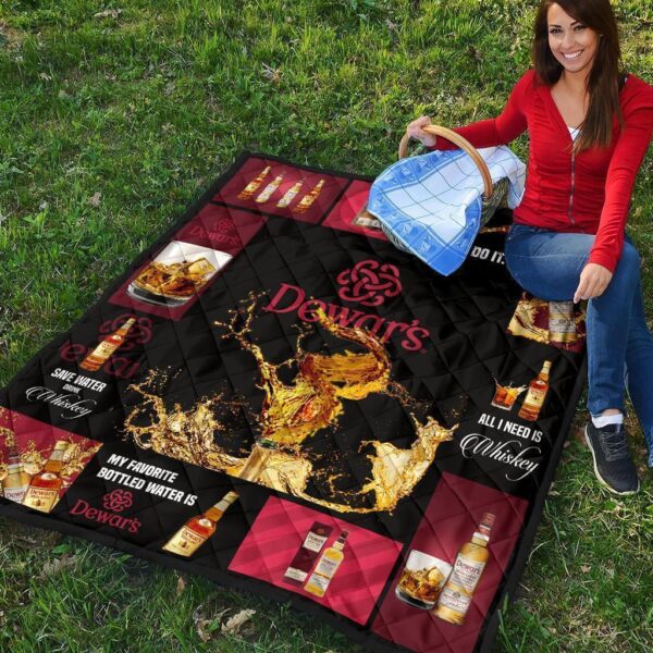 dewars scotch quilt blanket all i need is whisky gift idea qb005 hvx1f