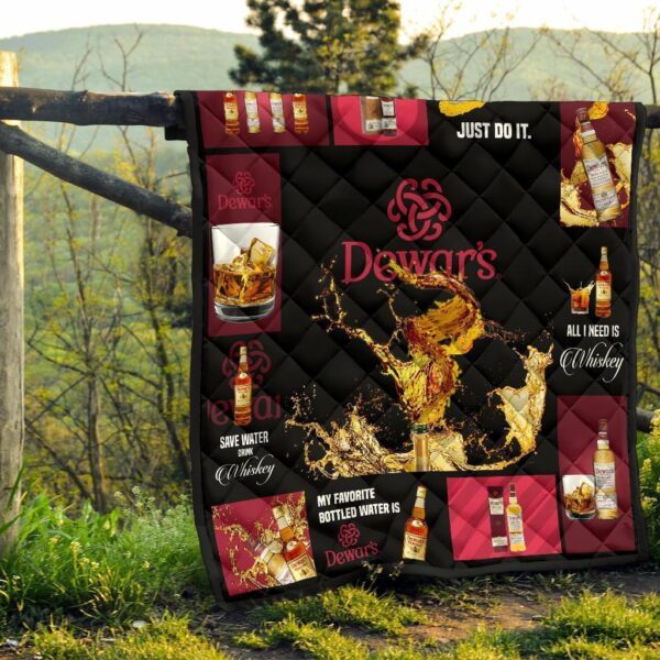 dewars scotch quilt blanket all i need is whisky gift idea qb005 mum5r