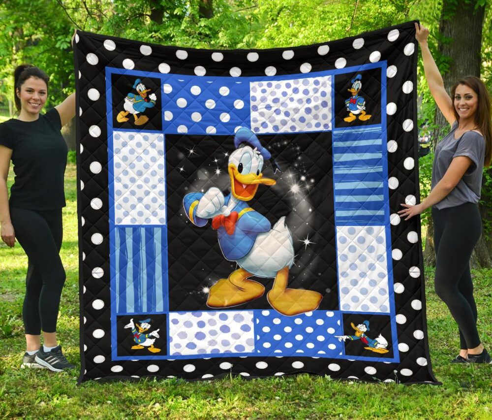 Donald Duck Quilt Blanket Funny Cartoon Fan Gift Idea