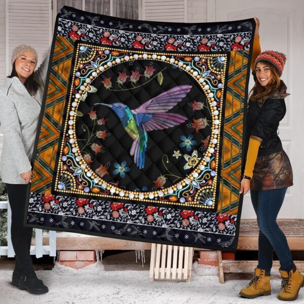 graphic art humming bird quilt blanket gift idea 2ouon