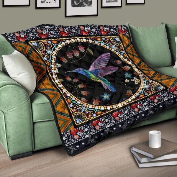 graphic art humming bird quilt blanket gift idea ovme6