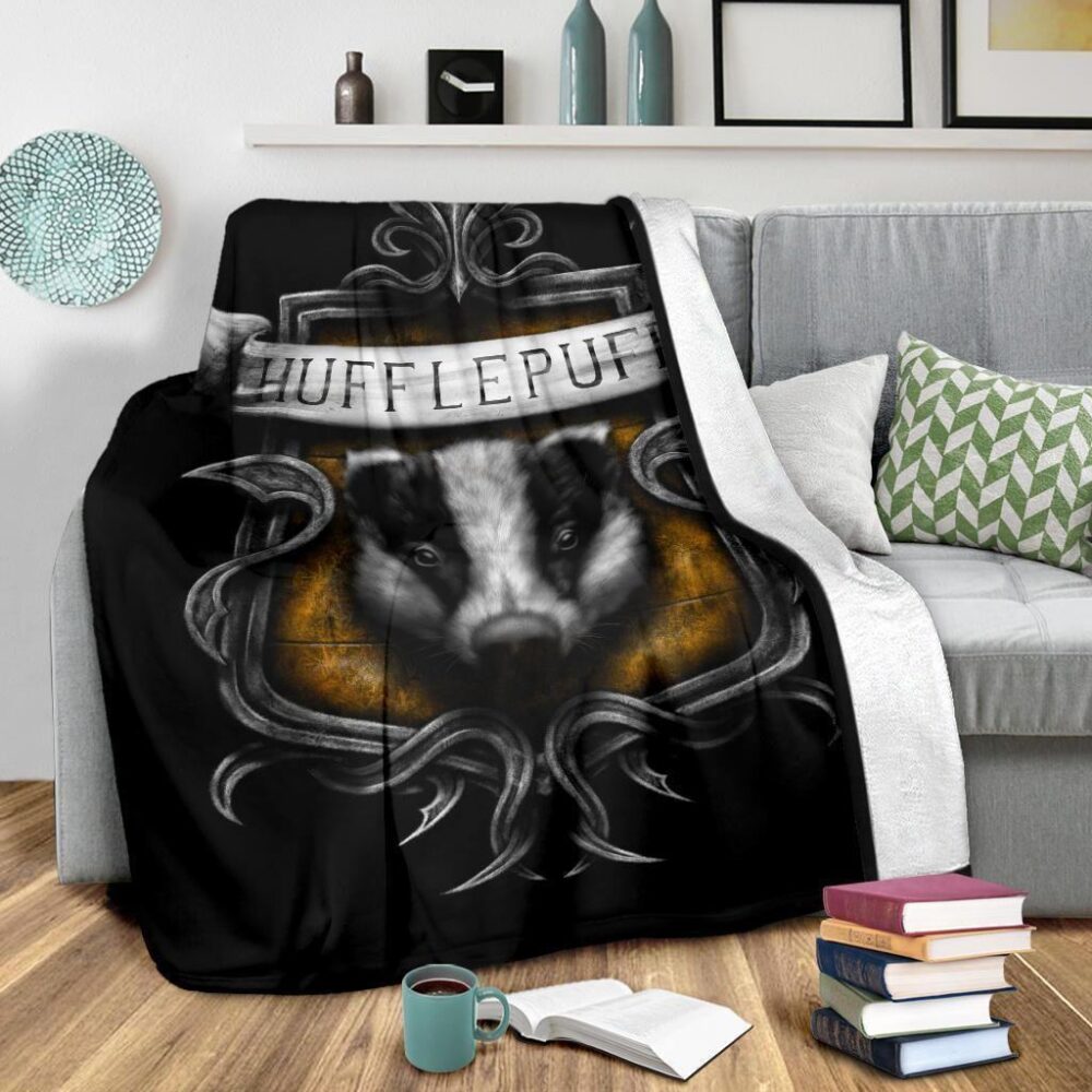 Hufflepuff Badge Fleece Blanket For Harry Potter Bedding Decor Gift