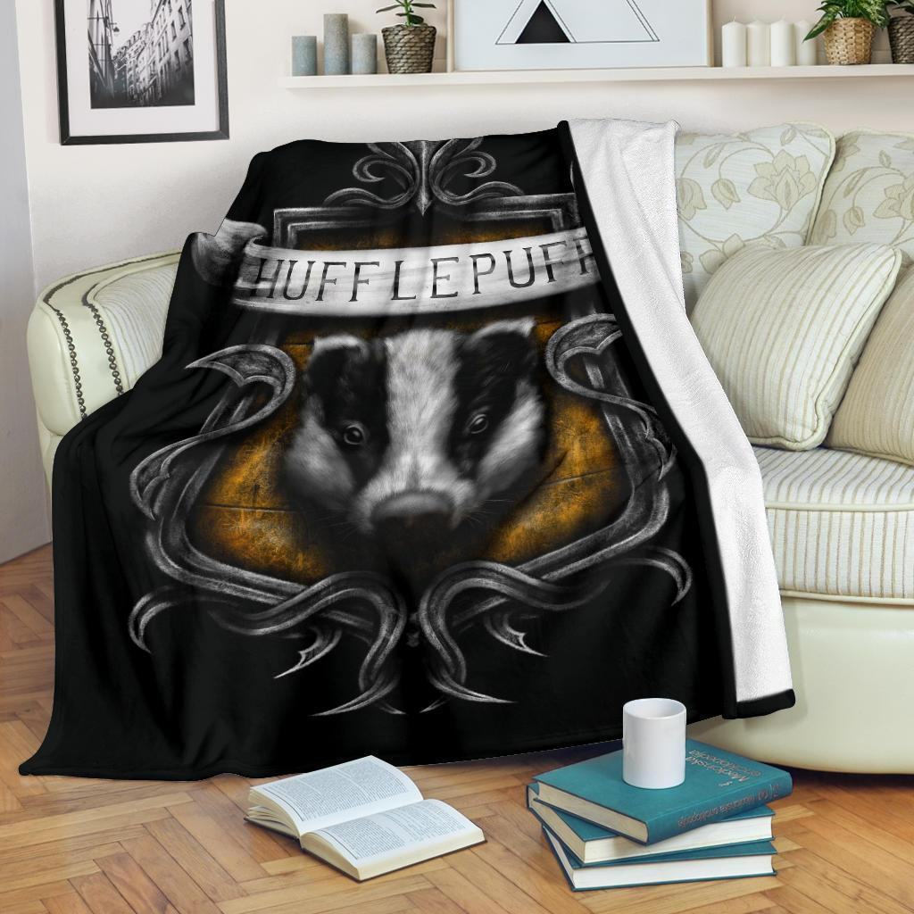 Hufflepuff Badge Fleece Blanket For Harry Potter Bedding Decor Gift