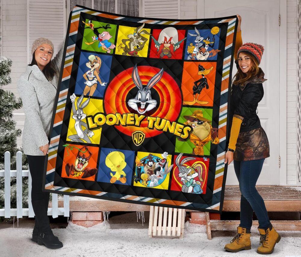 Looney Tunes Quilt Blanket Cute Gift Idea For Fan