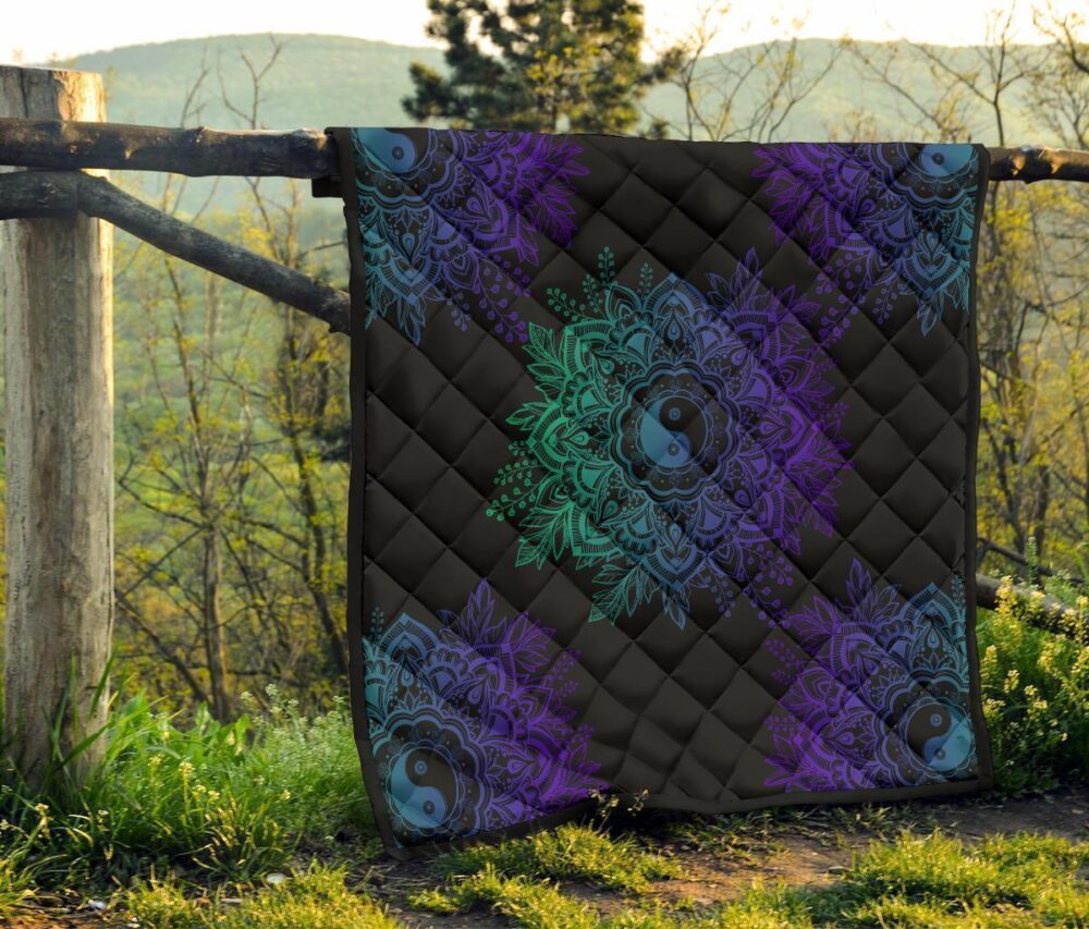 Mandala Yin and Yang Quilt Blanket For Yoga Lover