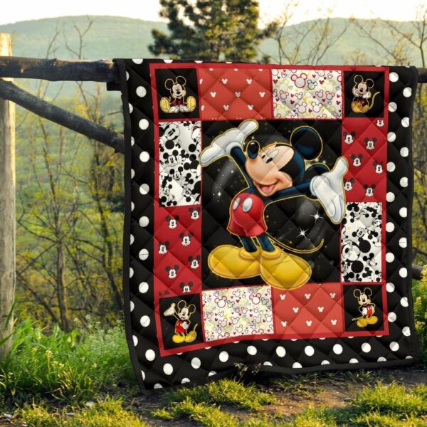 mickey quilt blanket dn cartoon fan gift idea snukc