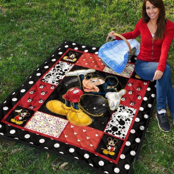 mickey quilt blanket dn cartoon fan gift idea srlej