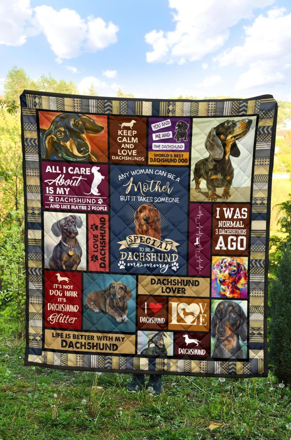 Mommy Dachshund Quilt Blanket