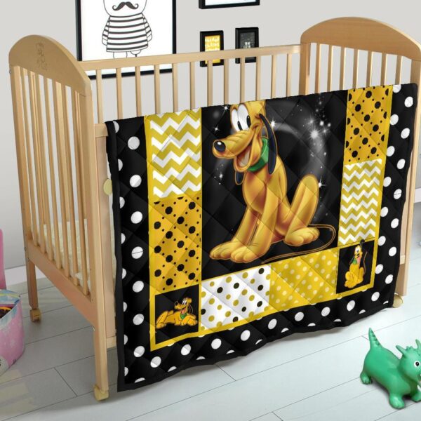 pluto quilt blanket cute cartoon fan gift idea nx6al