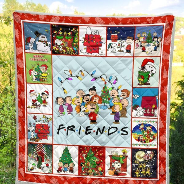 snoopy friends christmas quilt blanket xmas bedding decor idea 1dklg