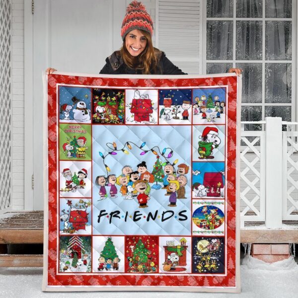 snoopy friends christmas quilt blanket xmas bedding decor idea imsos