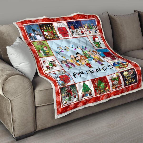 snoopy friends christmas quilt blanket xmas bedding decor idea raqjq