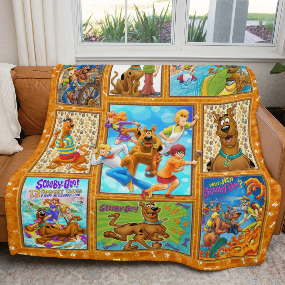 The Wonderful World Of Scooby Doo Fleece Blanket For Bedding Decor